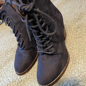Womens used heeled lace up booties